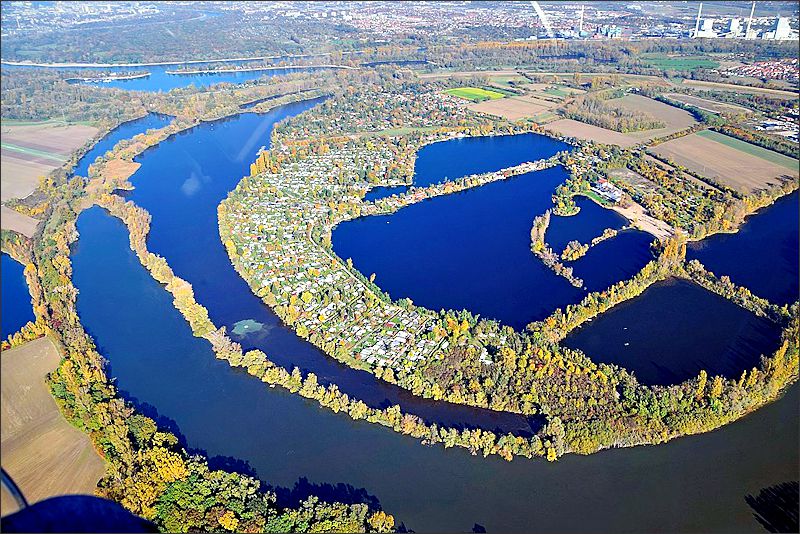 Luftbild des Naherholungsgebiets Blaue Adria in Altrip